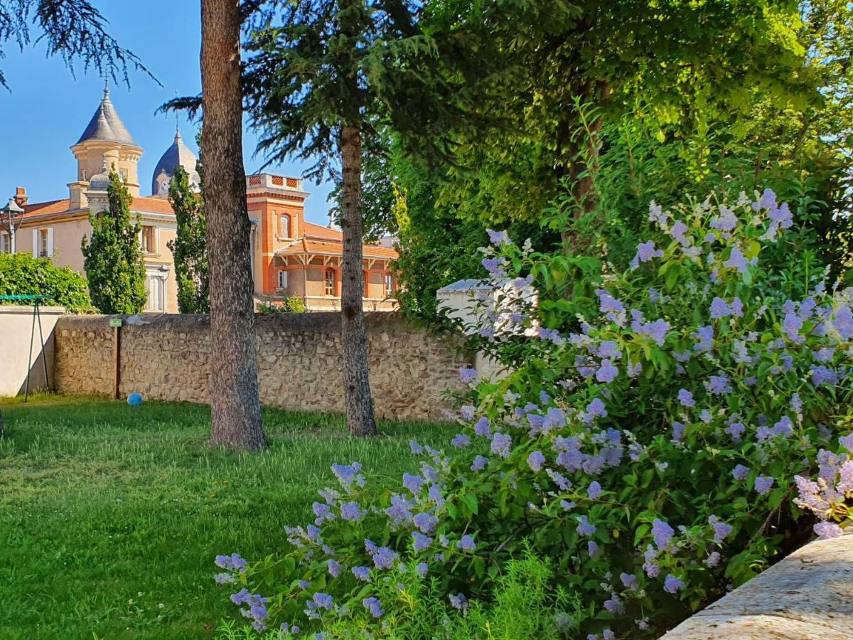 Gite Les Arches Saint-Andeol-le-Chateau Esterno foto